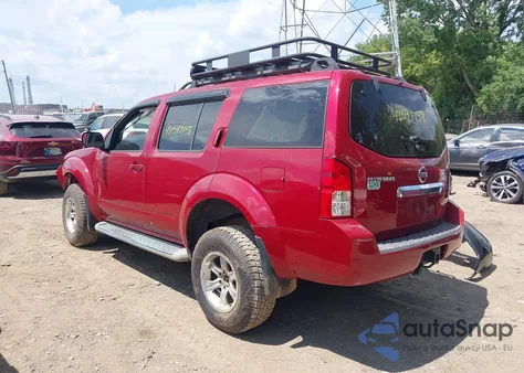 2010 Nissan Pathfinder S z USA, uszkodzony, nr VIN 5N1AR1NB0AC608834